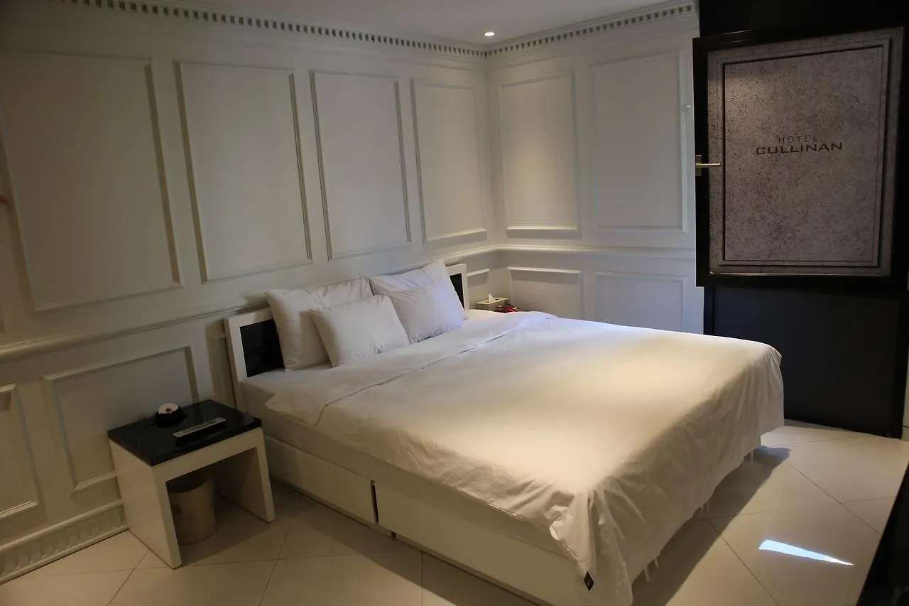 ***  Hotel Cullinan Jongno Seoul South Korea